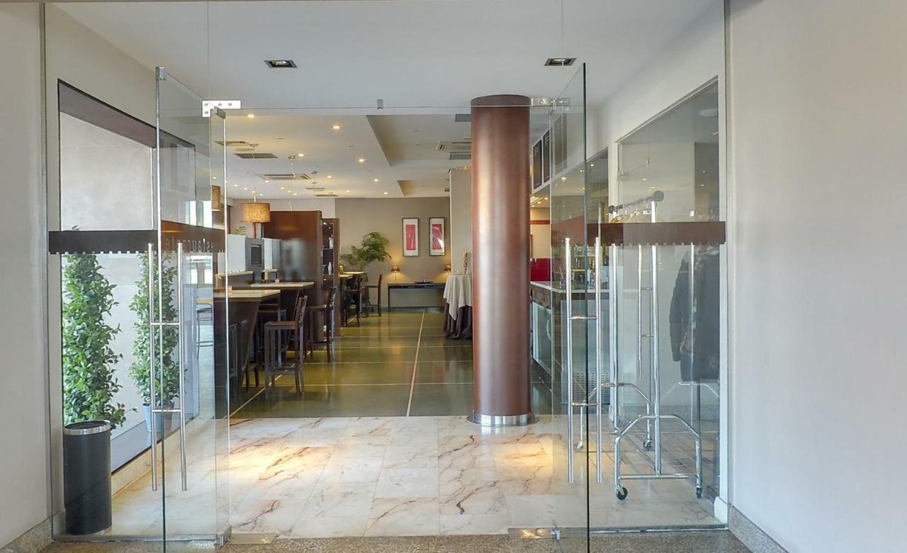 Hotel Moya Navalmoral De La Mata Buitenkant foto